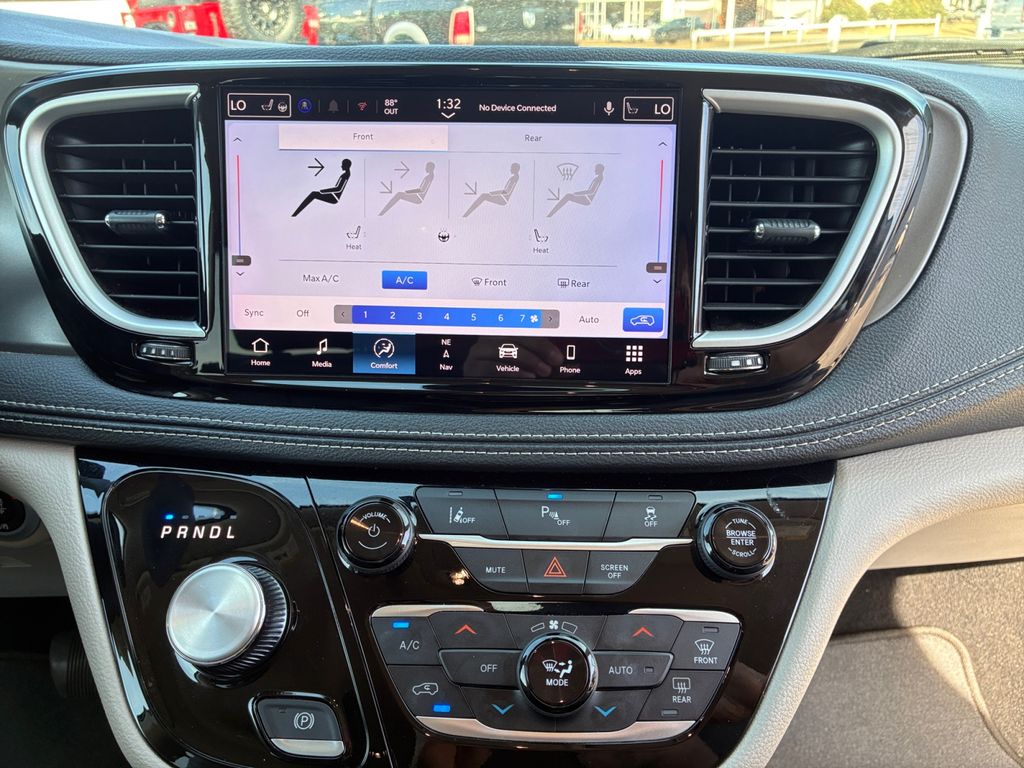 Used Car 2024 Chrysler Pacifica Hybrid  Select For Sale Under $30,000 In Austin, Texas