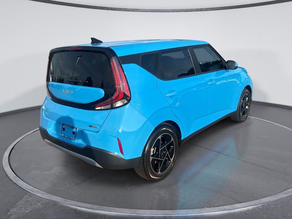 Used 2023 Blue Kia EX image 7