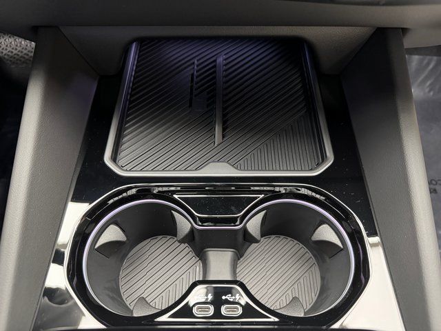 New 2026 White BMW 530i xDrive image 18