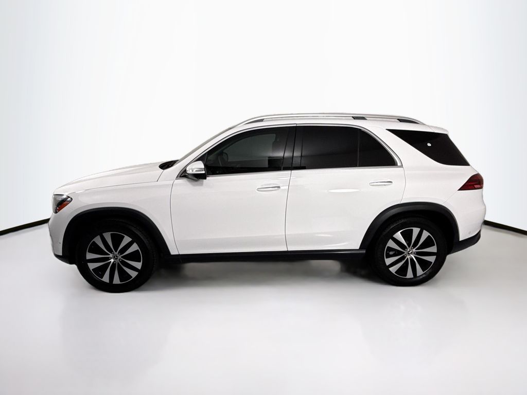 Thumbnail: 2026 Mercedes-Benz GLE - 8