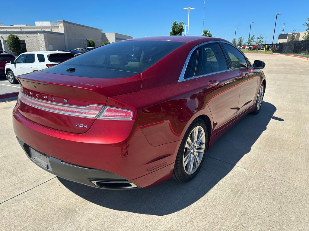 Thumbnail: 2014 Lincoln MKZ - 3