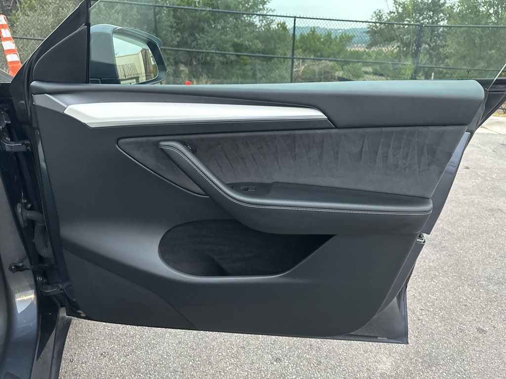 Used Car 2023 Tesla Model Y  Performance For Sale Under $35,000 In Austin, Texas