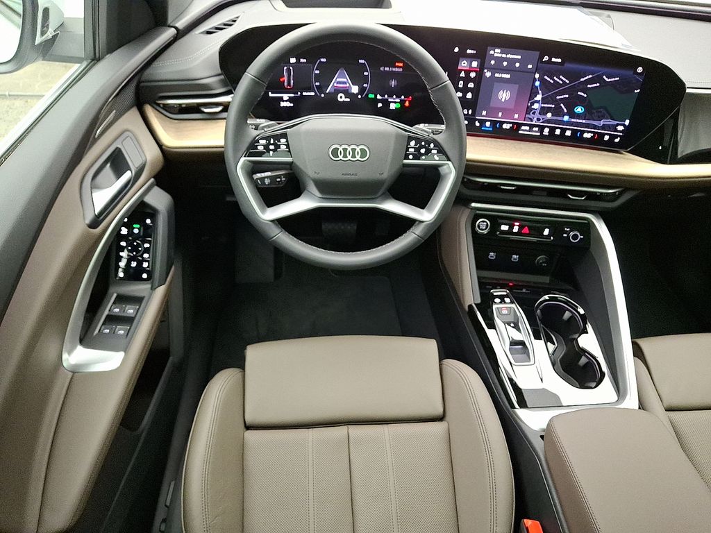 Thumbnail: 2025 Audi Q5 - 7