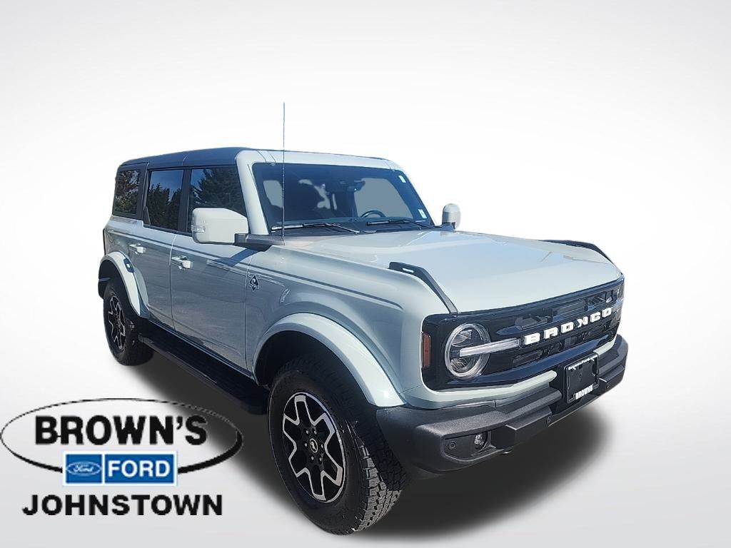 2023 Ford Bronco Outer Banks - 0