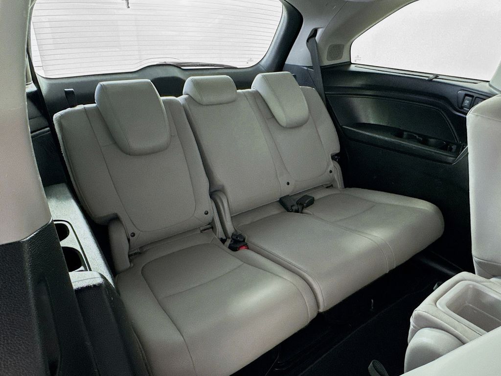 Used Car 2018 Honda Odyssey  Elite For Sale Under $20,000 In Austin, Texas