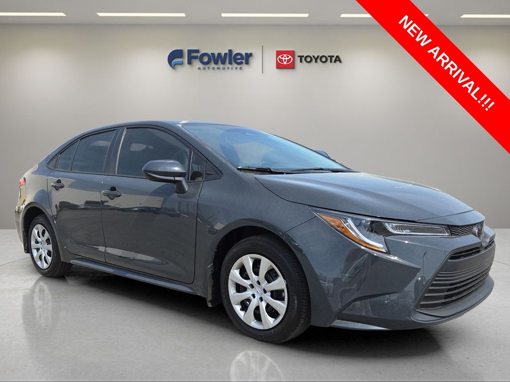 Black (Celestite/Midnight Blk Me) 2026 Toyota Corolla LE FWD Sedan Front-Wheel Drive Continuously Variable Transmission