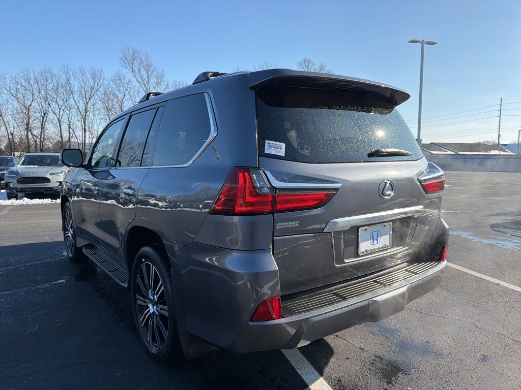 Thumbnail: 2020 Lexus LX - 3