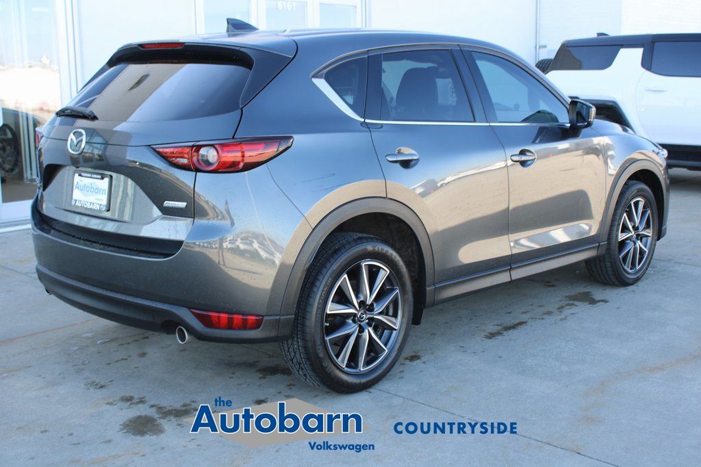 View vehicle photo 6
