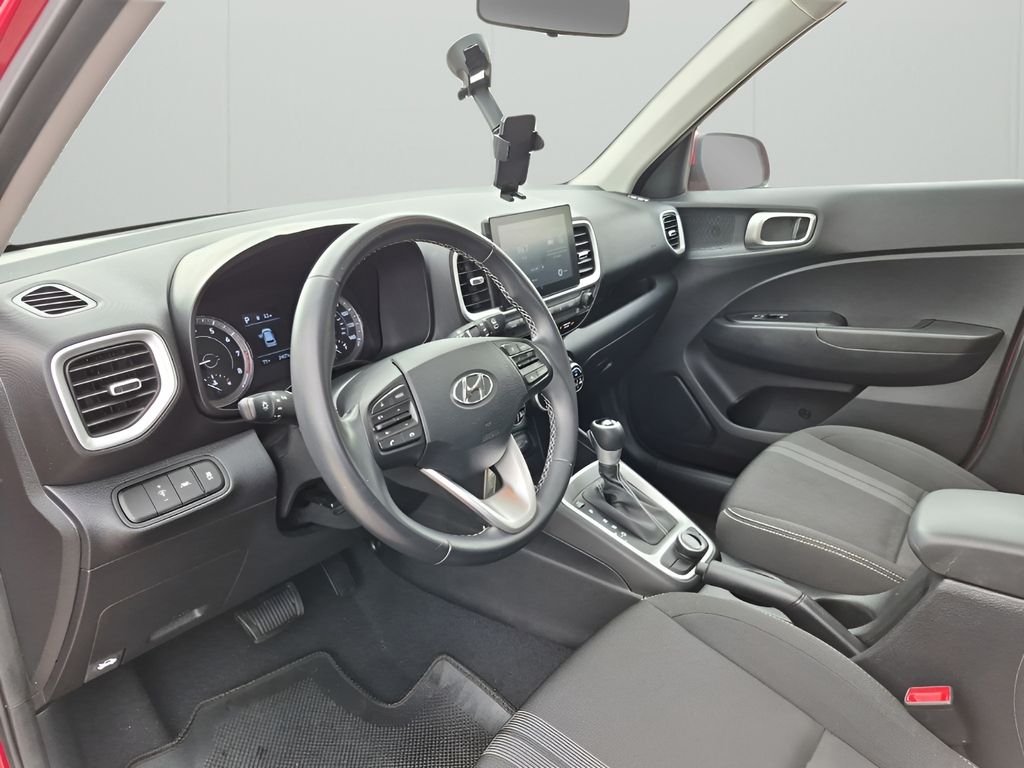 Used Car 2022 Hyundai Venue  Sel For Sale Under $20,000 In Austin, Texas