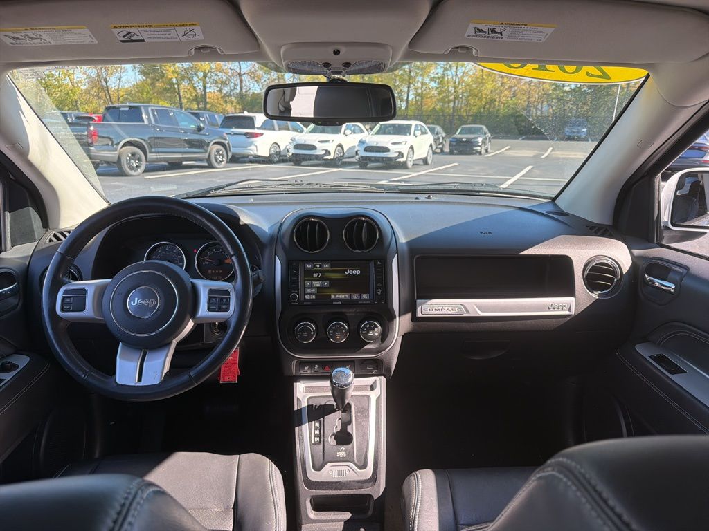 Thumbnail: 2016 Jeep Compass - 12