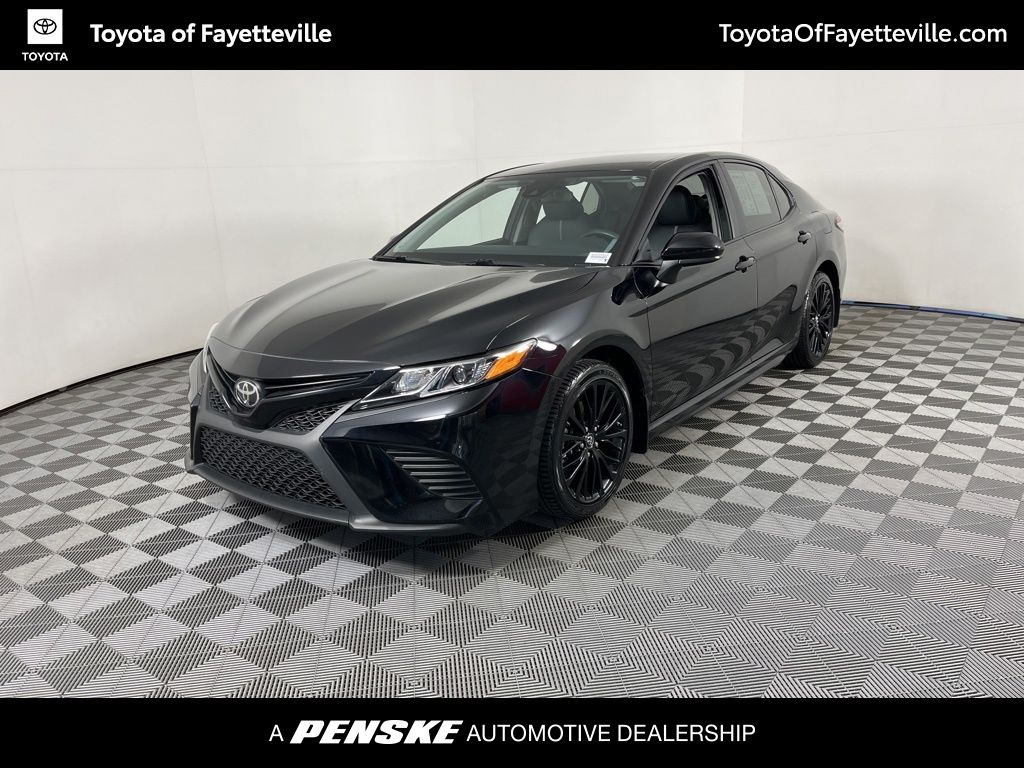 2019 Toyota Camry SE -
                Fayetteville, AR