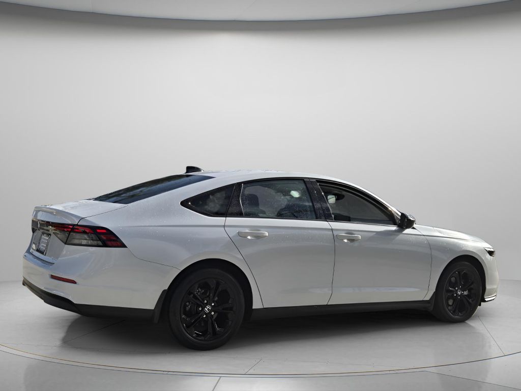 2025 Honda Accord - $27,539