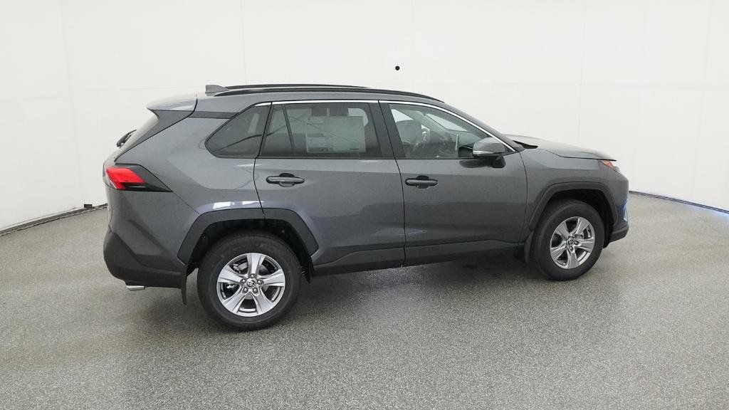 Thumbnail: 2025 Toyota RAV4 - 13