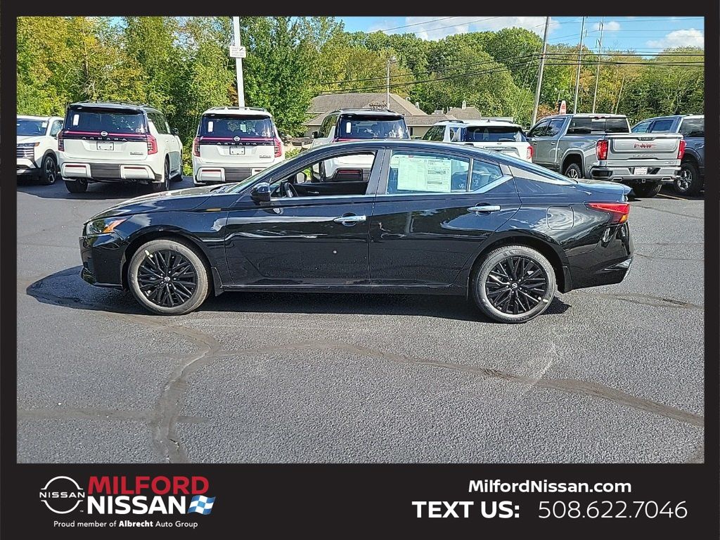 Super Black 2025 Nissan Altima Sedan All-Wheel Drive Continuously Variable Transmission
