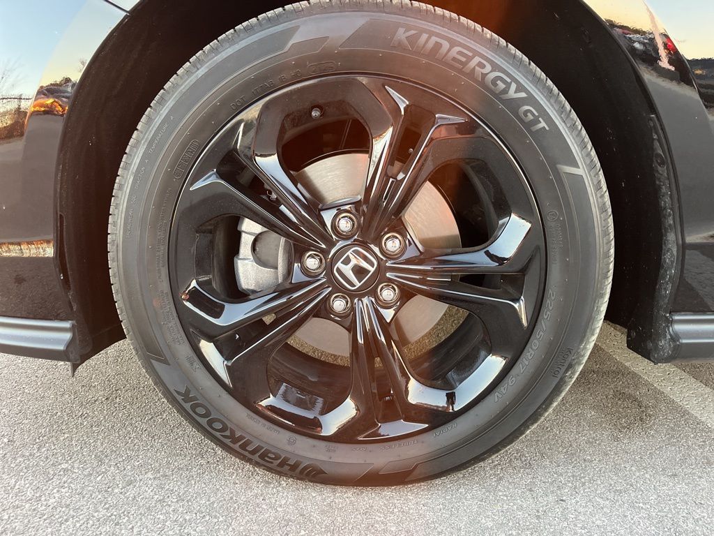 Thumbnail: 2025 Honda Accord - 11