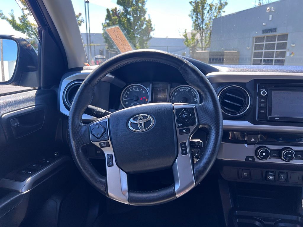Used 2018 Toyota Tacoma Truck