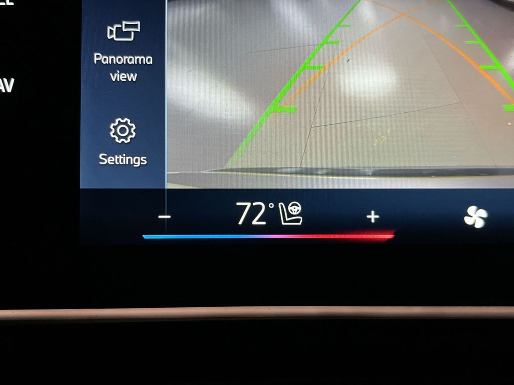 Thumbnail: 2026 BMW X1 - 19