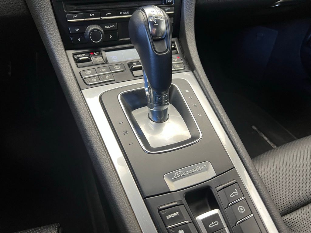 Thumbnail: 2015 Porsche Boxster - 11