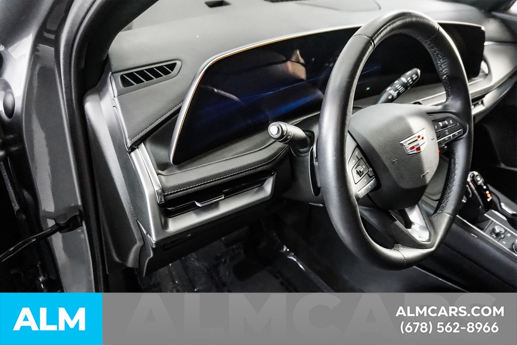 Used 2025 Silver Cadillac Premium Luxury image 33