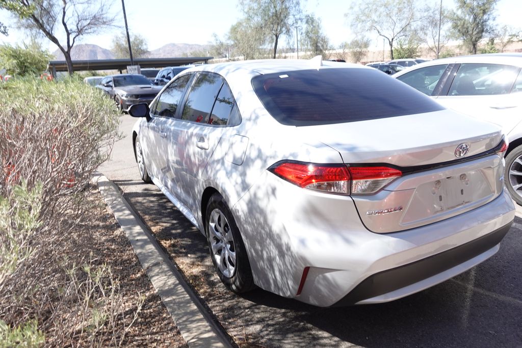 2021 Toyota Corolla LE CVT's photo
