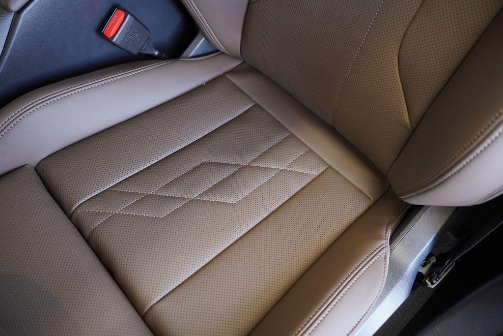 Thumbnail: 2026 BMW X3 - 12