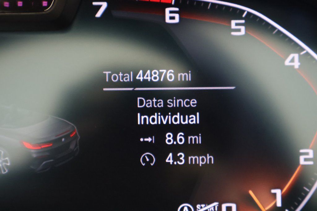 Thumbnail: 2022 BMW 8 Series - 18