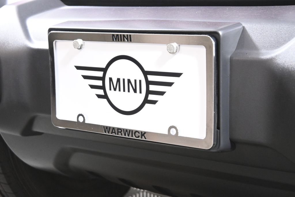 Thumbnail: 2024 Jeep Wrangler - 14