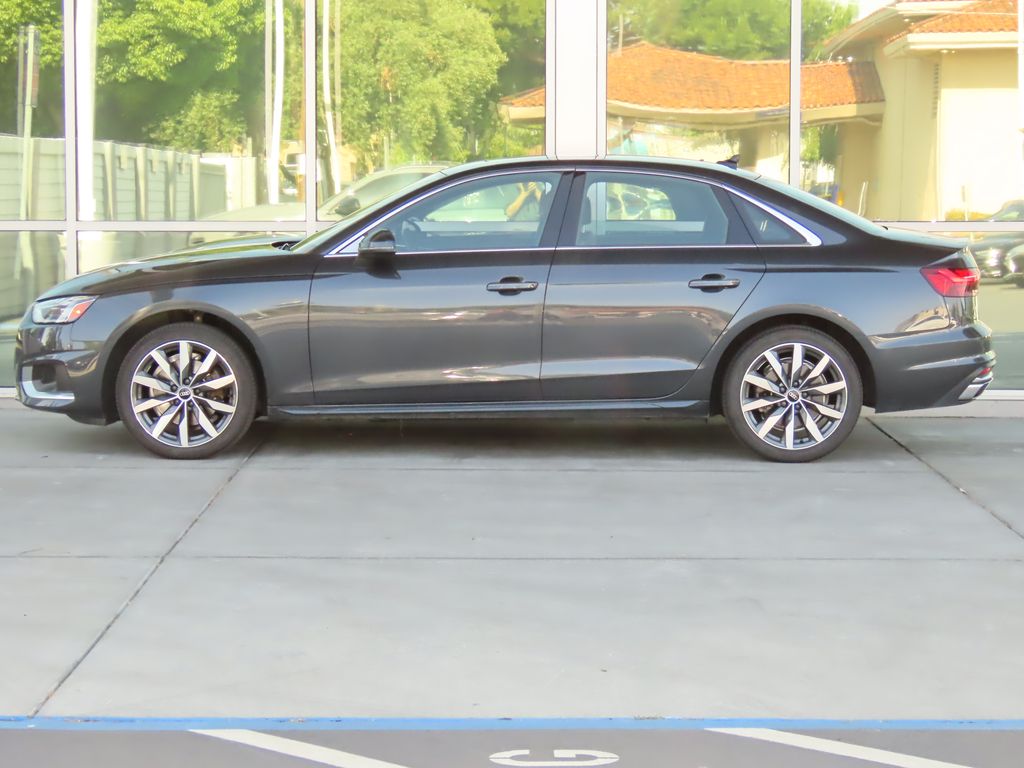 2022 Audi A4 Premium Plus 2