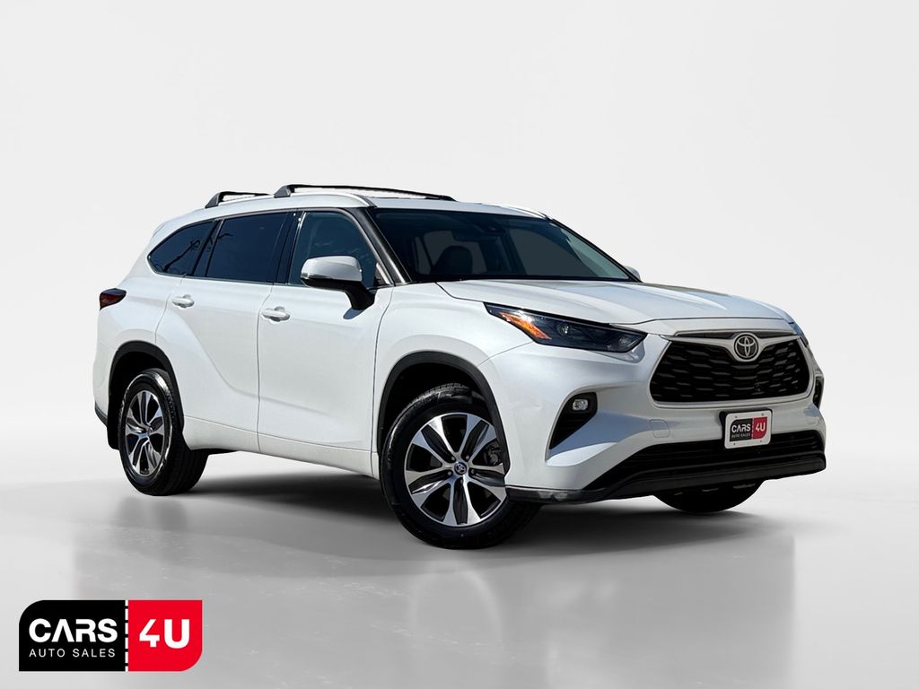 2022 Toyota Highlander XLE AWD