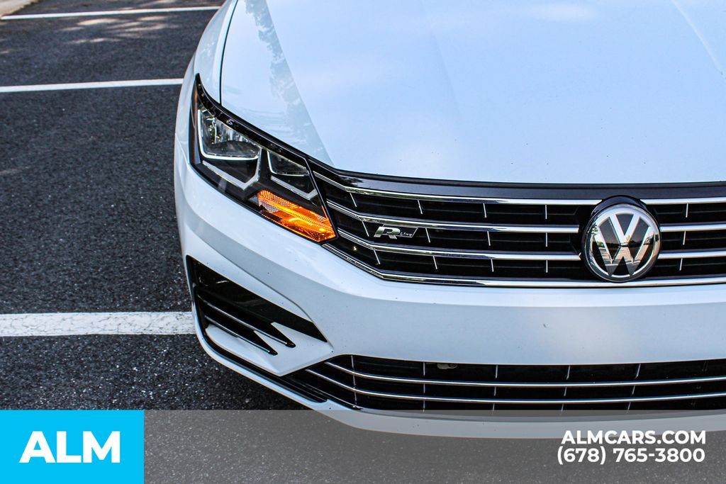 Used 2018 White Volkswagen 2.0T R-Line image 11