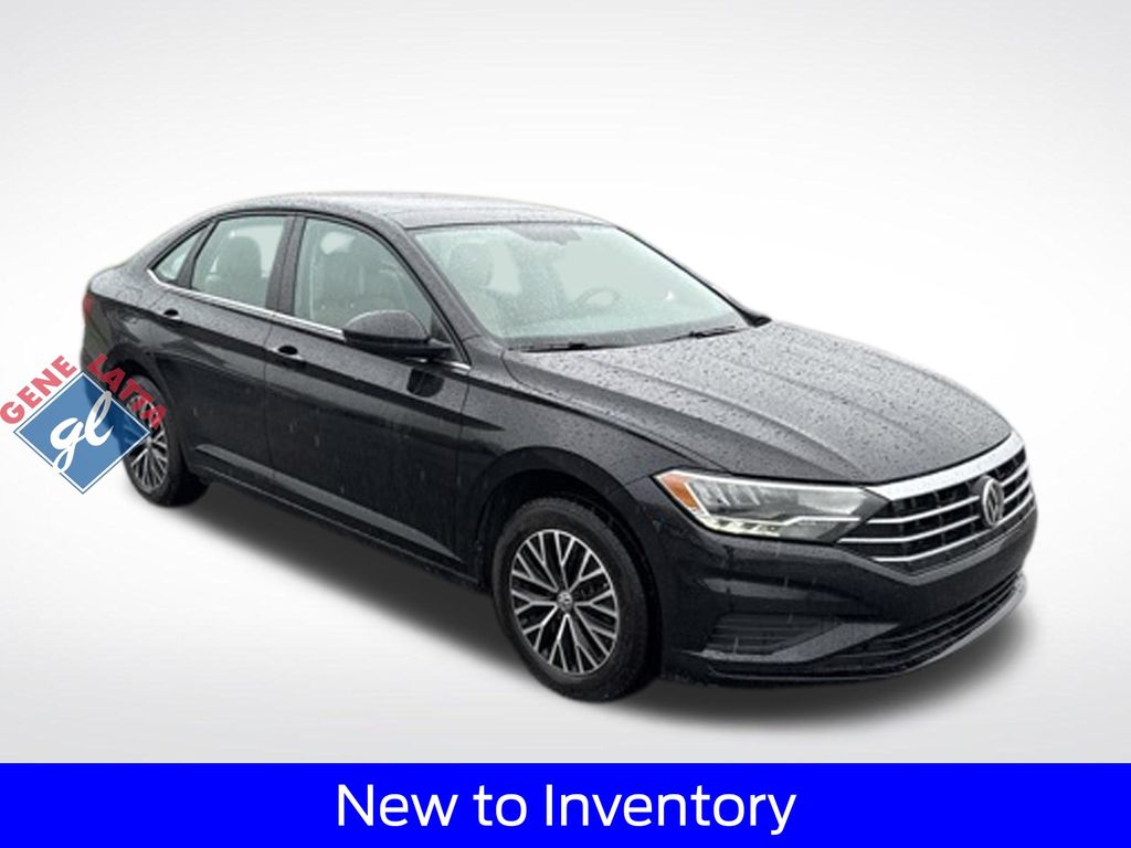2021 Volkswagen Jetta SE FWD Sedan Front-Wheel Drive 8-Speed Automatic