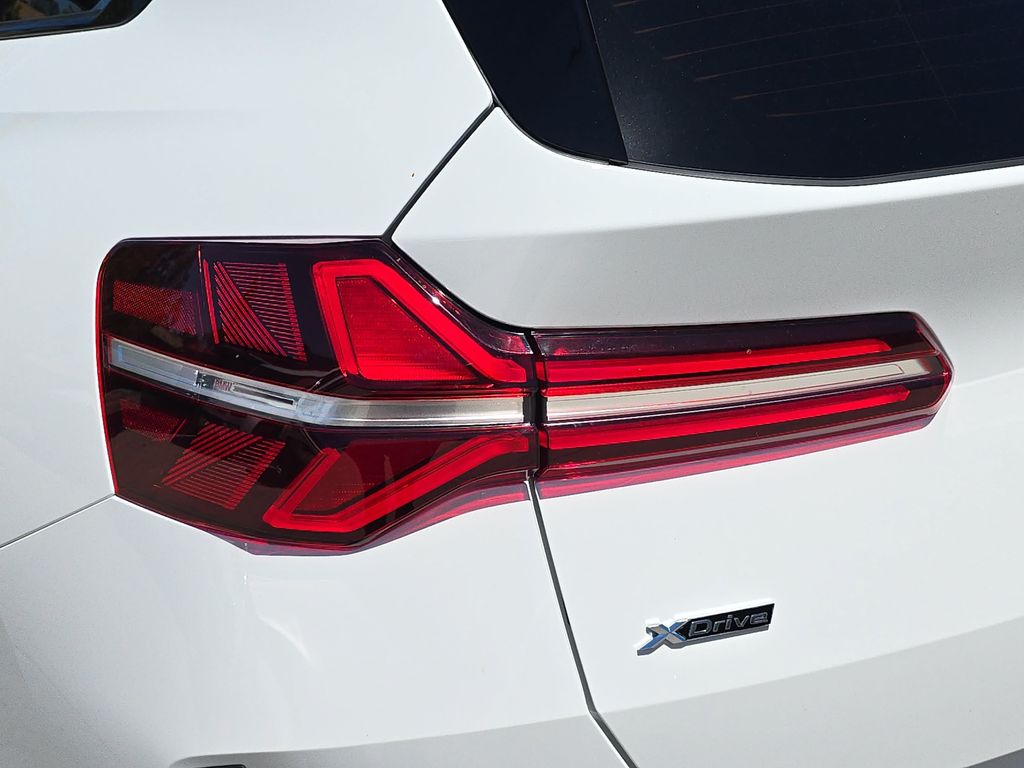 Used 2026 White BMW 30 xDrive image 37