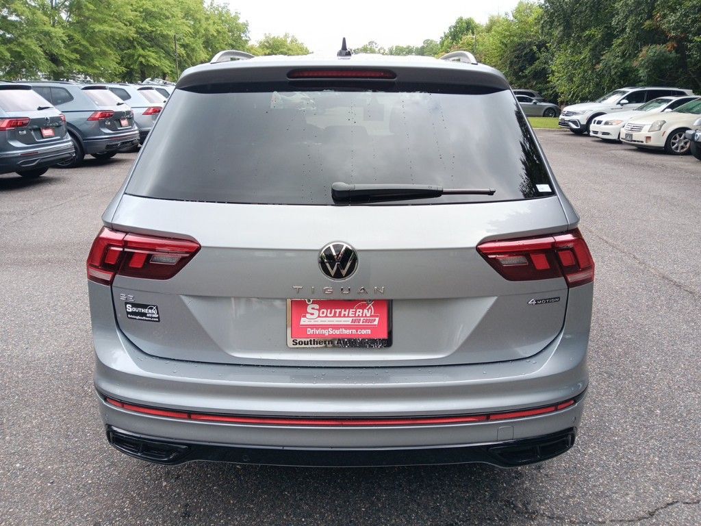 2024 Volkswagen Tiguan 2.0T SE R-Line Black 4