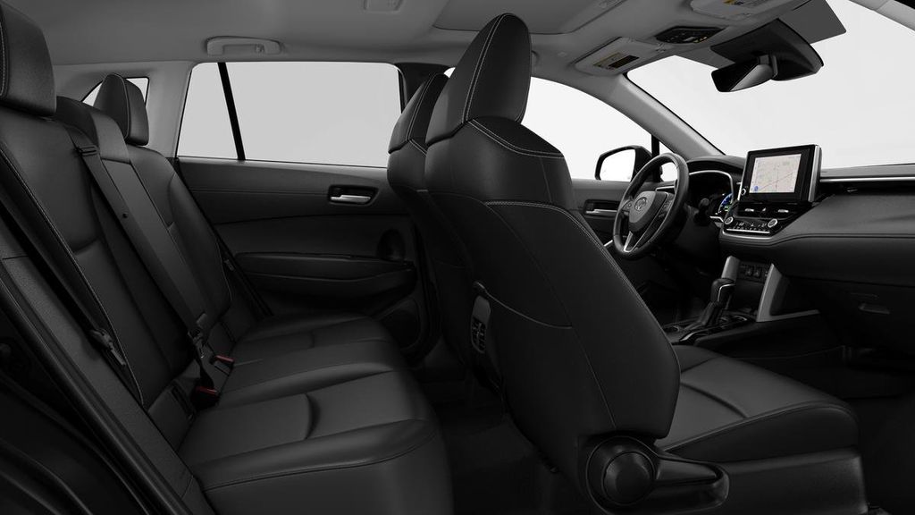 Thumbnail: 2025 Toyota Corolla Cross - 21