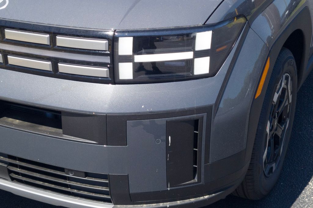 New 2027 Gray Hyundai SE image 11