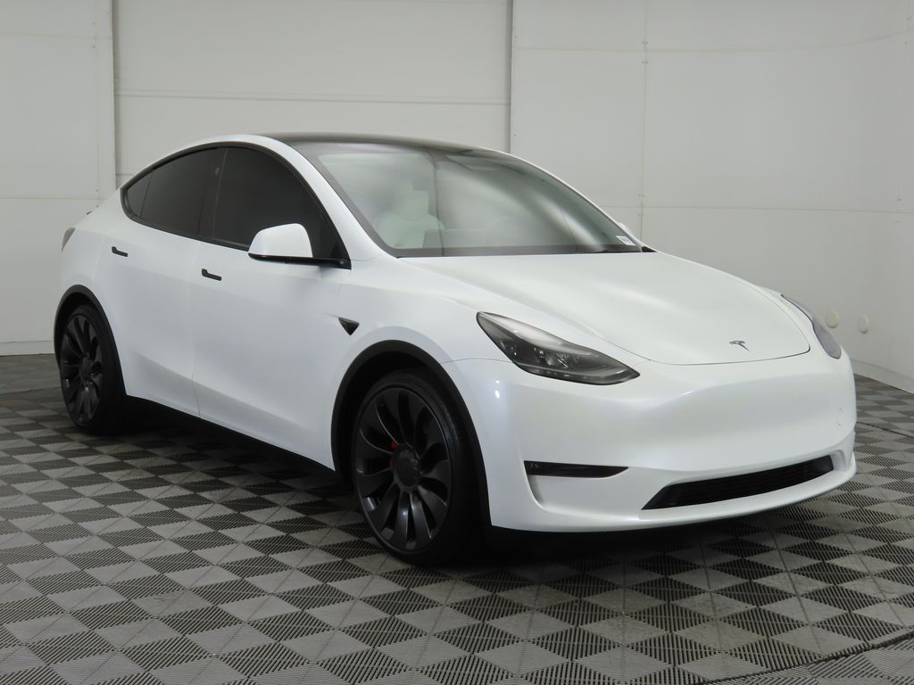 Thumbnail: 2024 Tesla Model Y - 3