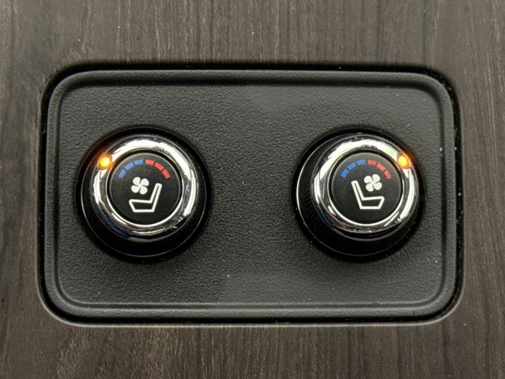 Thumbnail: 2023 Nissan Murano - 22