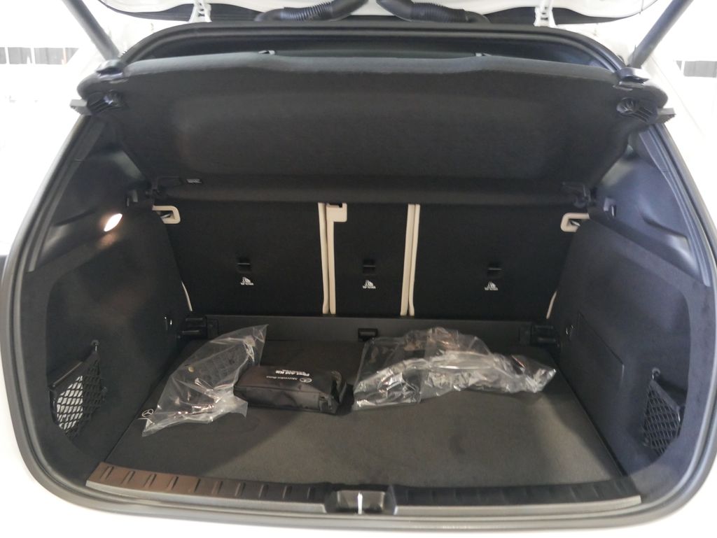 Thumbnail: 2026 Mercedes-Benz GLA - 24