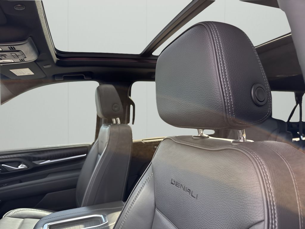 Used Car 2022 Gmc Yukon Xl  Denali For Sale Under $60,000 In Austin, Texas