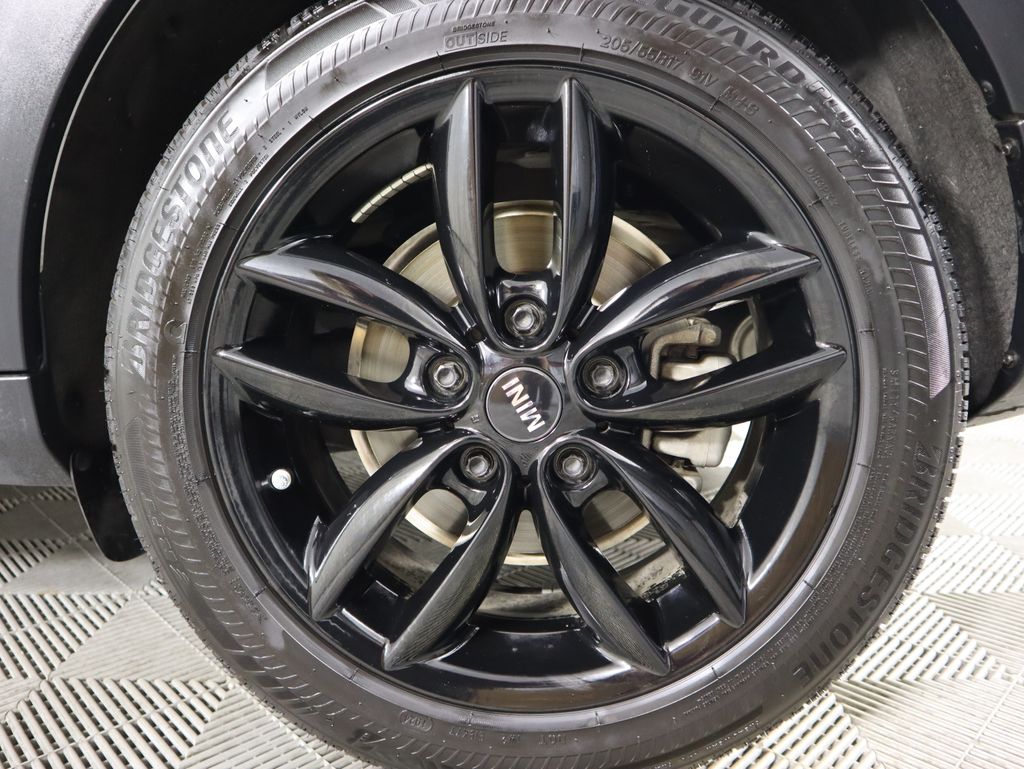 Thumbnail: 2016 MINI Cooper Countryman - 30