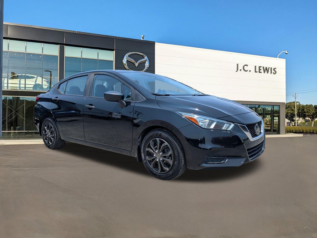 Super Black 2020 Nissan Versa Sedan Front-Wheel Drive Continuously Variable Transmission