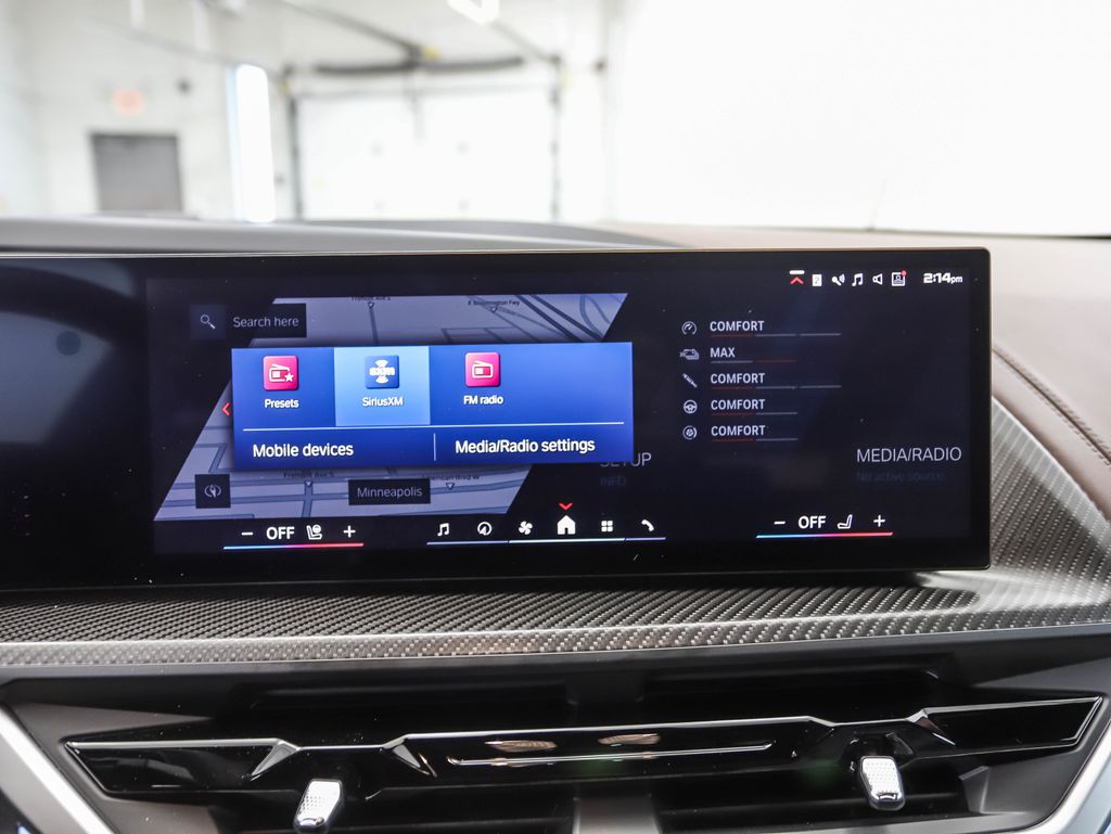 Thumbnail: 2025 BMW XM - 16