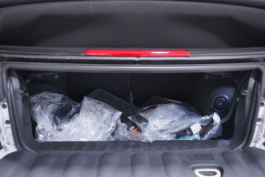 Thumbnail: 2026 MINI Cooper - 21