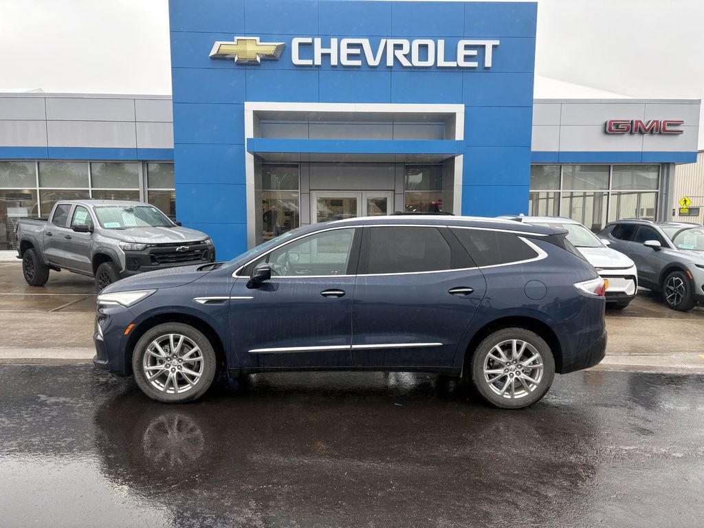 2023 Buick Enclave Essence AWD
