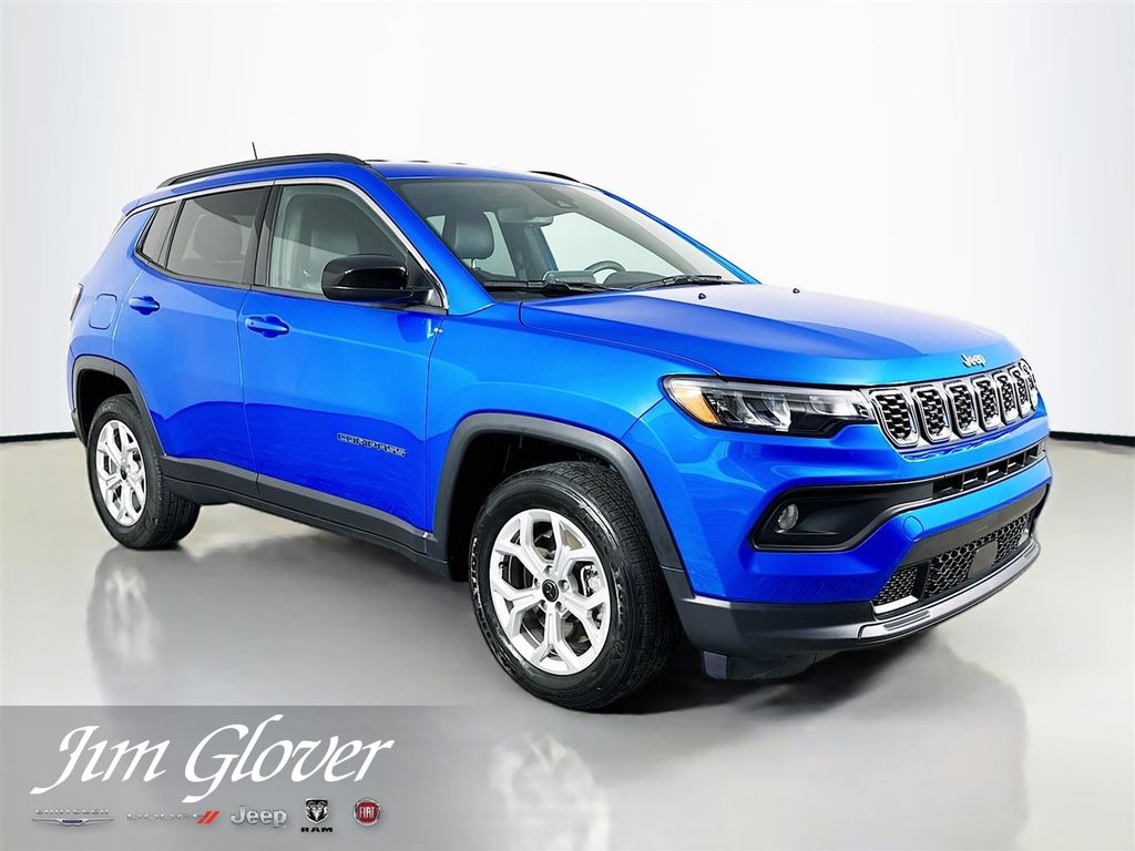 Hydro Blue Pearlcoat 2025 Jeep Compass Latitude 4WD SUV / Crossover Four-Wheel Drive 8-Speed Automatic