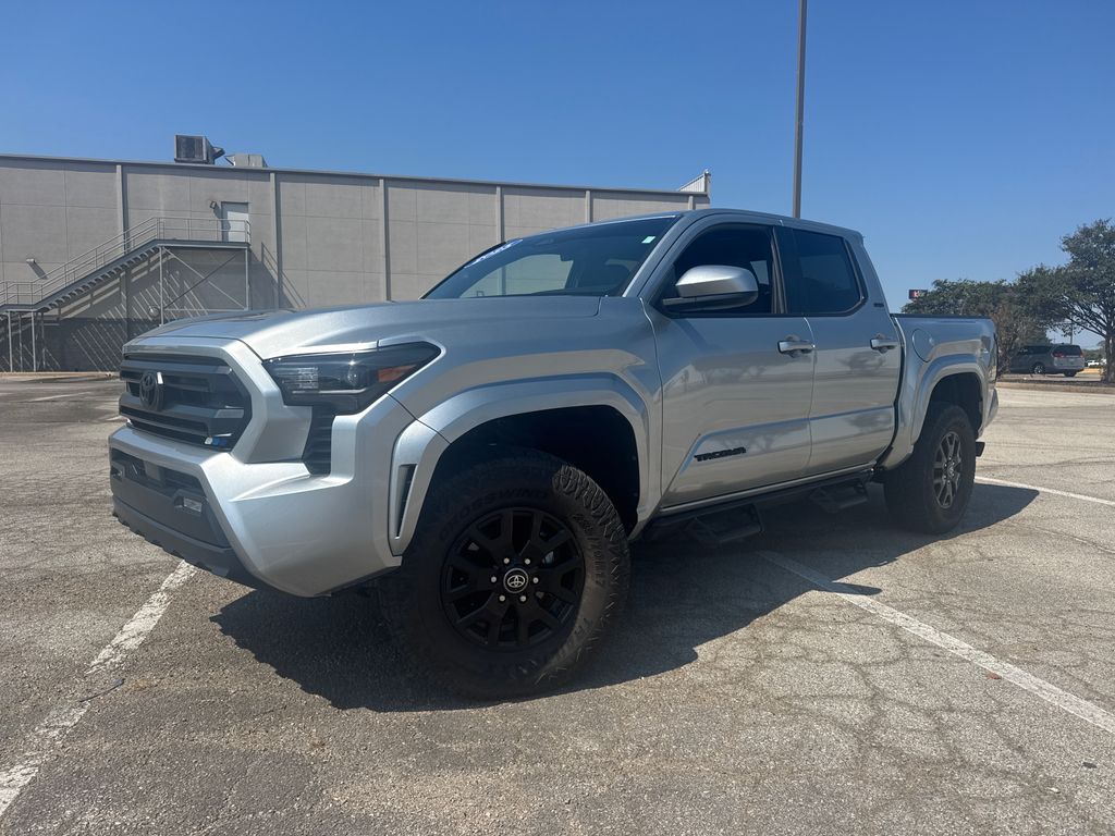 2025 Toyota Tacoma SR5 Double Cab 4WD