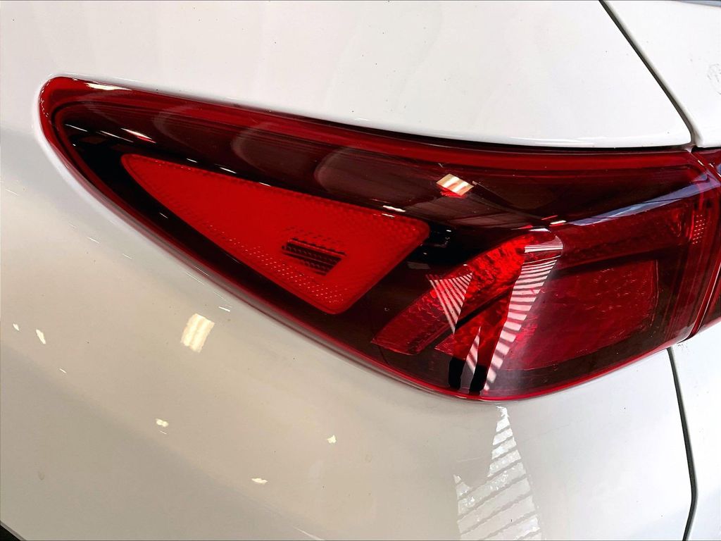 2022 Hyundai Kona — photo 35