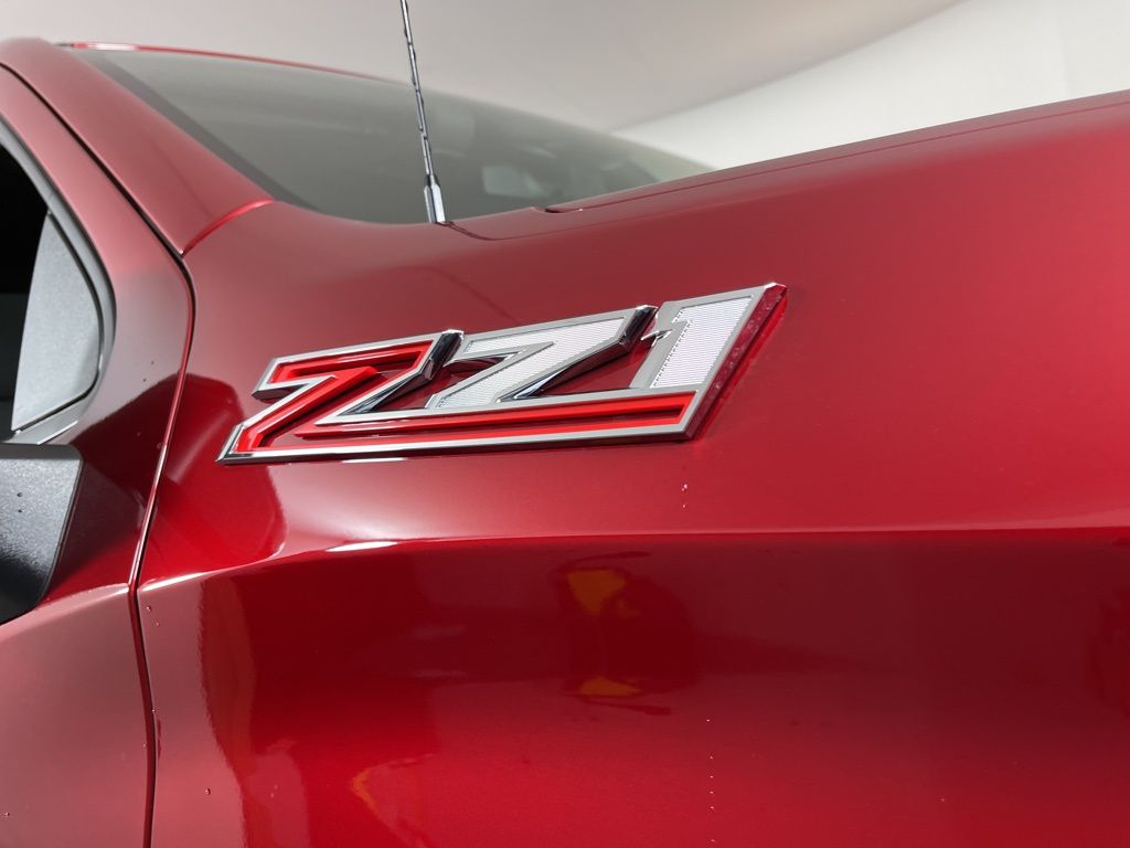 2025 Chevrolet Silverado 1500 RST 8