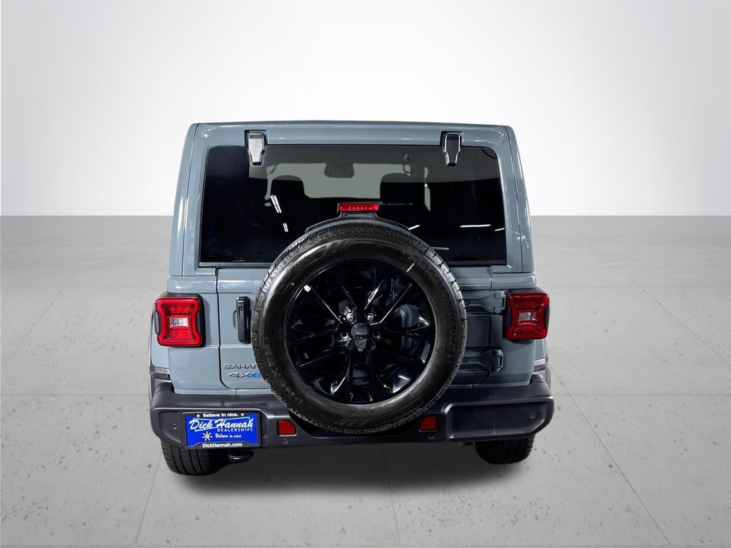 2025 Jeep Wrangler Sahara 4xe