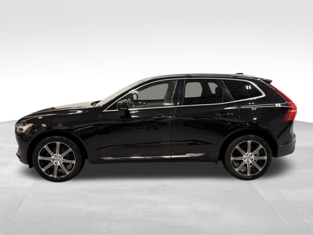Thumbnail: 2018 Volvo XC60 - 2